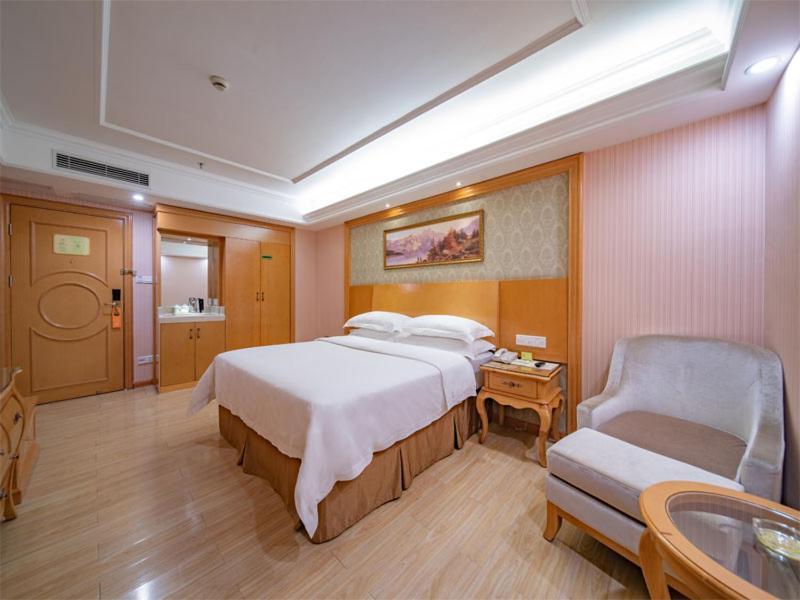 Vienna Hotel Guangzhou Baiyun Dongping Middle Road Εξωτερικό φωτογραφία